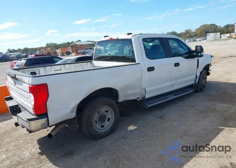 2020 Ford F-250 Xl z USA, uszkodzony, nr VIN 1FT7W2A63LEE97998